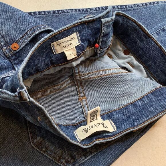 Madewell Jeans 23 10” High Rise Skinny Mackey Button Front Edition - Picture 5 of 8